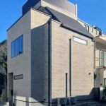 11坪の施工例:港区元麻布に建つ、瀟洒な木造3階建ての都市型狭小住宅。 11坪の施工例:港区元麻布に建つ、瀟洒な木造3階建ての都市型狭小住宅。