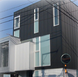 18坪の施工例:オーディオ・リビングのある三階建て住宅 18坪の施工例:オーディオ・リビングのある三階建て住宅