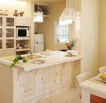 狭小住宅におけるキッチンと収納の工夫