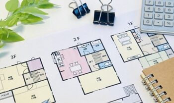 ライフスタイルの多様化に伴い、狭小地での『木造３階建て二世帯住宅』が注目されています。