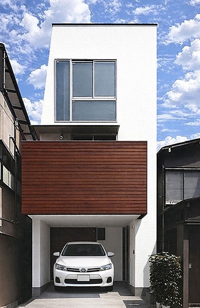 １８坪の施工例：神奈川県横浜市に建つ、屋上菜園を楽しむ木造３階二世帯住宅。